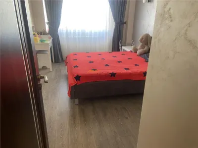 Apartament 4 camere , zona ultracentrala , suprafata de 100 mp , renovat  modern si mobilat integral - foto 9