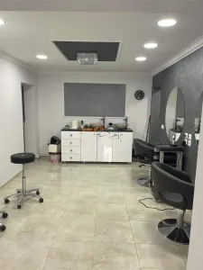 Spatiu comercial de vanzare situat in cartier Sud cu suprafata de 60 mp, renovat - Focsani