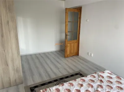 Apartament 4 camere , zona b-dul Brailei , decomandat , 106 mp , renovat in totalitate , mobilat complet - foto 12
