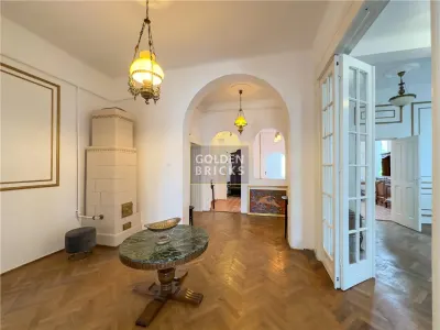 Piata Unirii | Tineretului | 5 camere + terasa | Curte | Parcare - foto 12