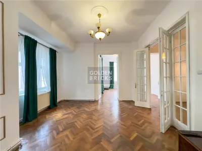 Piata Unirii | Tineretului | 5 camere + terasa | Curte | Parcare - foto 17
