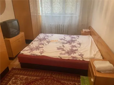 Apartament 2 camere , zona centrala - Scoala nr 10,etaj 1/8  , decomandat - foto 7