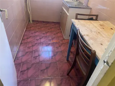 Apartament 4 camere , zona cartier Sud , et 1 , 60 mp , liber - foto 5