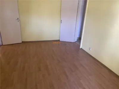 Apartament 4 camere , zona cartier Sud , et 1 , 60 mp , liber - foto 9