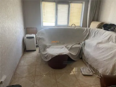 Apatament 2 camere , zona ultacentrala - Piata Moldovei , et 3/4 , decomandat , 54 mp - Focsani