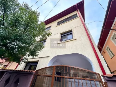 Piata Domenii | Prima inchiriere dupa renovare | 7 camere | Curte - foto 5