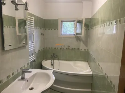 Apartament 3 camere , zona supermarket Lidl (fosta Autogara)et 1 din 3 , 81 mp , 2 balcoane , mobilat - foto 16