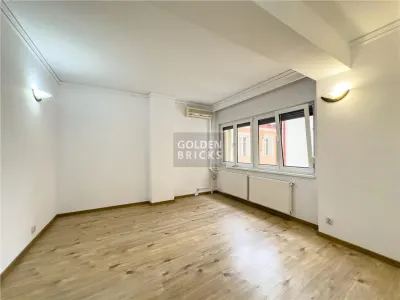 Piata Domenii | Prima inchiriere dupa renovare | 7 camere | Curte - foto 11