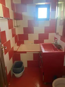 Apartament 2 camere , zona ultracentrala Primaria Focsani, 50 mp , decomandat , liber - foto 7