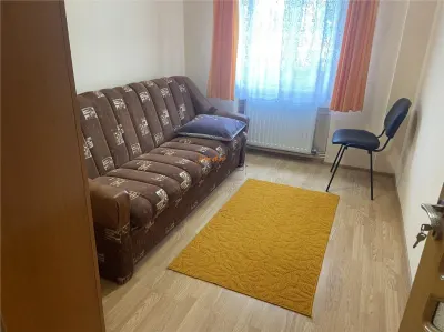Apartament 3 camere , zona centrala , parter , renovat complet , 72 mp , liber - foto 15