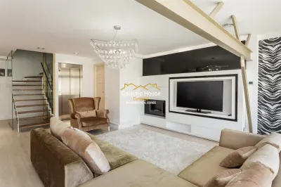 TRIPLEX 5 CAMERE LIFT INTERIOR -COMPLEX REZIDENTIAL ZONA HERASTRAU -NORDULUI - foto 4