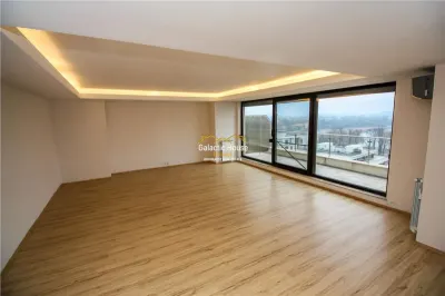 Triplex Vedere Lac Gradina Proprie 2 Locuri Parcare Subterana - foto 4