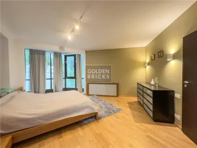 Apartament în vilă | 5 Camere | Curte | Acces dedicat | Parcare - foto 17