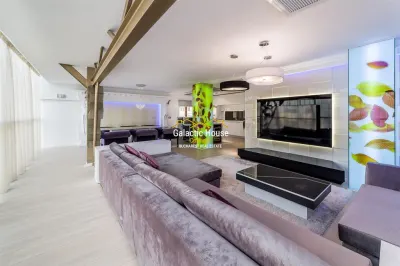 TRIPLEX /PENTHOUSE SPECTACULOS NORDULUI/HERASTRAU-LIFT INTERIOR - foto 3