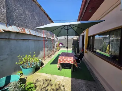Inchiriere 1 CAMERA la casă cu curte – Zona Ostrov (Mega Mall / Piața Delfinului) - Bucuresti