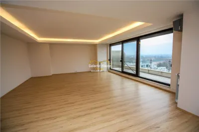 Triplex Vedere Lac Gradina Proprie 2 Locuri Parcare Subterana - foto 13