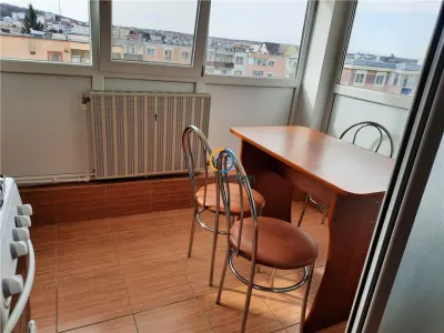 Închiriere apartament 4 camere cu scara interioara Găvana 3 - foto 2