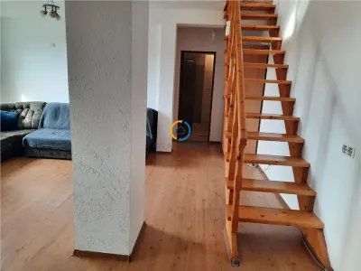 Închiriere apartament 4 camere cu scara interioara Găvana 3 - foto 4