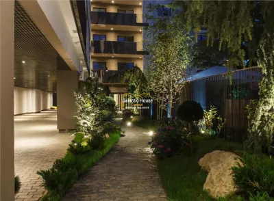 INCHIRIERE APARTAMENT LUX PREMIO BY NUSCO ROMANA -GRADINA ICOANEI - foto 4