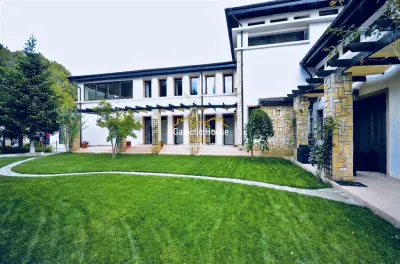CASA EXCLUSIVISTA IANCU NICOLAE- PIPERA  VEDERE PADURE TEREN 1500 MP - foto 14