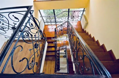 CASA EXCLUSIVISTA IANCU NICOLAE- PIPERA  VEDERE PADURE TEREN 1500 MP - foto 10