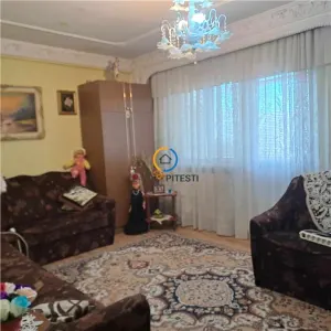 De vanzare apartament 3 camere Calea Bucuresti, etaj 4, cu centrala termica - foto 6
