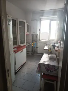 Apartament doua camere semicentral, zona Ramada, etaj intermediar - foto 2