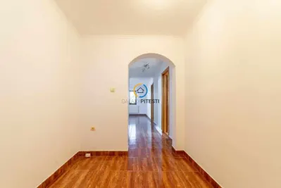 De inchiriat Vila P+1E+M Prundu Mic, zona linistita - foto 7