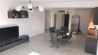 Apartament trei camere, rezidential, parter, curte proprie - foto 2