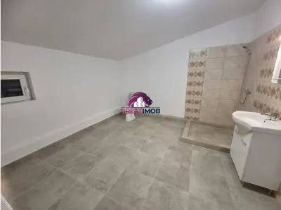 Apartament 3 camere de inchiriat, ETAJUL 2 – destinat muncitorilor, Voluntari(Marian) - foto 2