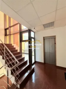 SPATIU BIROURI COMPLET MOBILAT -LIBERTATII /CASA POPORULUI/IZVOR - foto 15