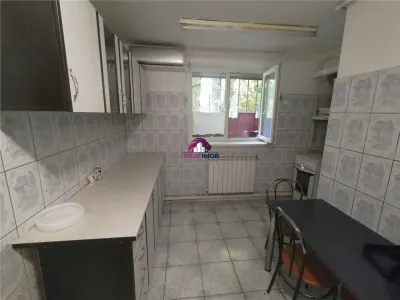 Apartament 3 camere de vanzare in zona Baicului Doamna Ghica Plaza - foto 2