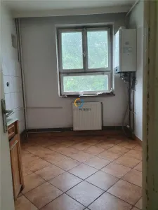 Vanzare apartament 3 camere Calea Bucuresti, etaj intermediar - foto 7
