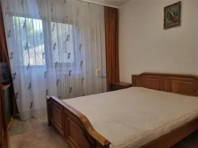 Vanzare apartament 3 camere Nord, mobilat si utilat - foto 7
