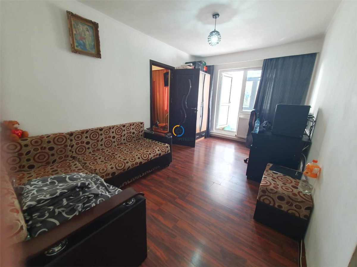 Vânzare apartament cu 2 camere Gavana, mobilat și utilat - Pitesti