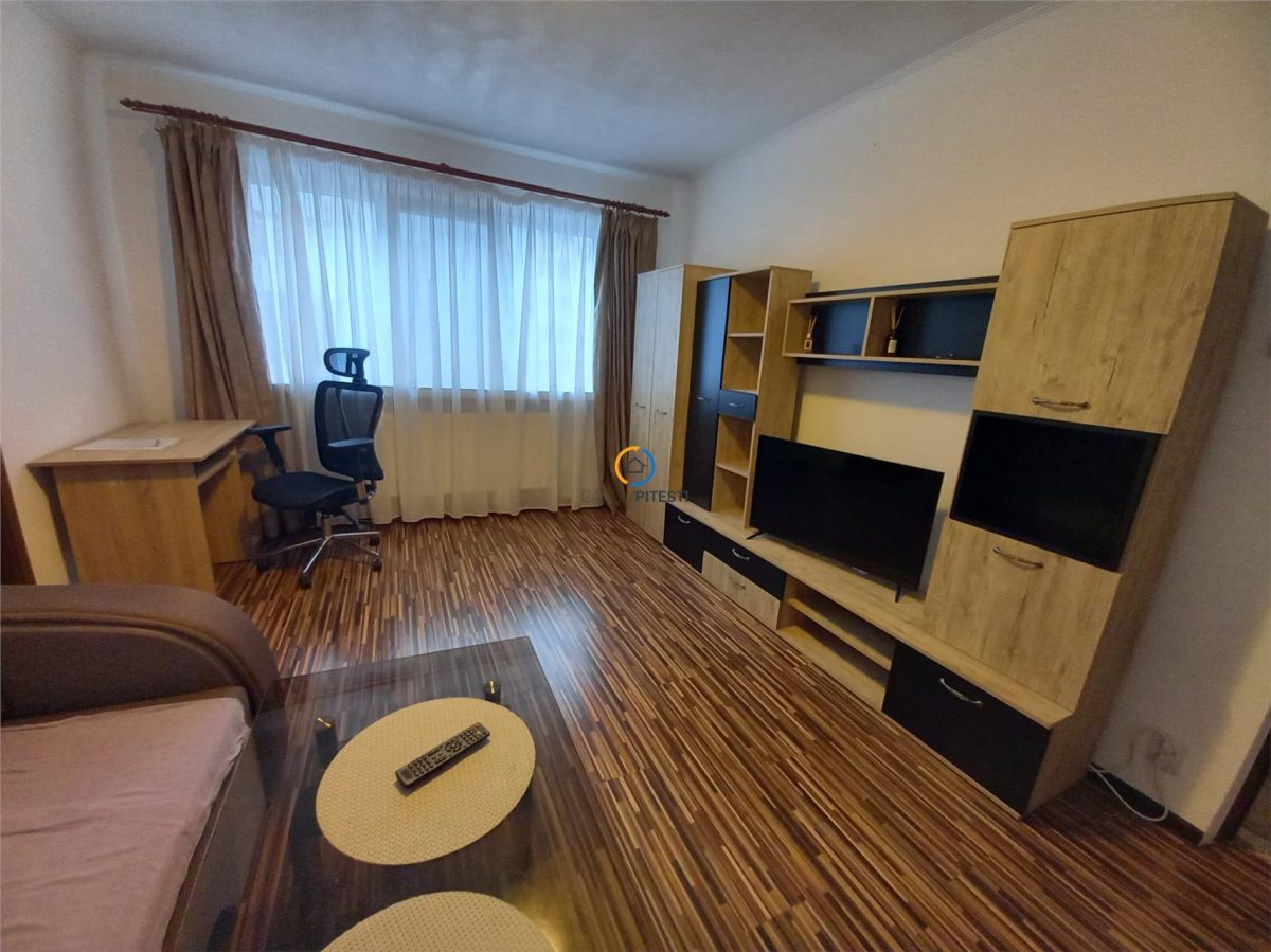 Vânzare apartament cu 2 camere Nord-Kaufland mobilat și utilat - Pitesti