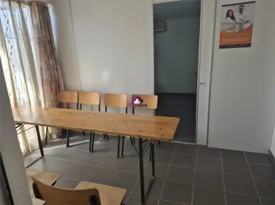 Loc în cameră — 160 EUR/lună | Tot inclus | Metrou 2 minute Mihai Bravu | Zona Vitan - foto 2