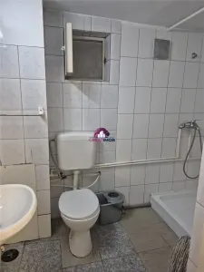 Loc în cameră — 160 EUR/lună | Tot inclus | Metrou 2 minute Mihai Bravu | Zona Vitan - foto 5