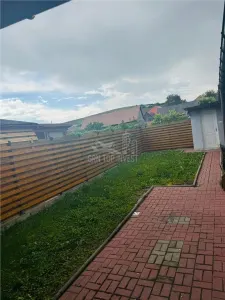 Casa cu 4 camere in Sura Mare - foto 12