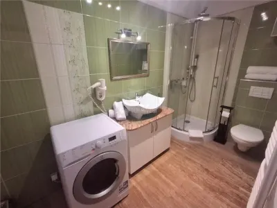 Studiou de lux cu balcon 40 mp utili in zona Centrala - foto 3