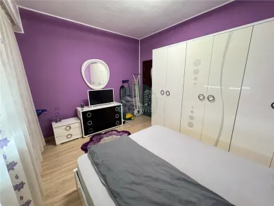 Apartament 2 camere decomandat balcon si parcare Bld Mihai Viteazul - foto 4