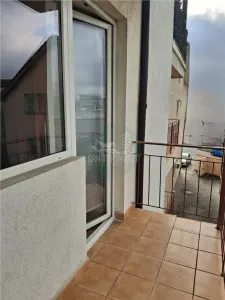 Apartament 3 camere 2 bai parcare zona Strand - foto 12