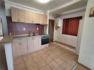 Apartament 3 camere 2 bai parcare zona Strand - foto 4