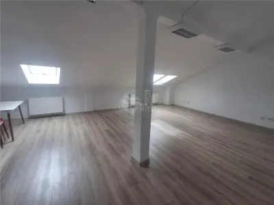 Spatiu birouri 90mp zona Parcul Sub Arini - foto 4