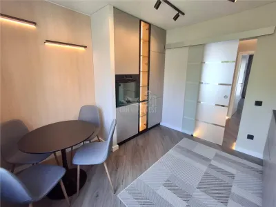 Apartament de LUX  2 camere decomandat pivnita zona Strand - foto 16