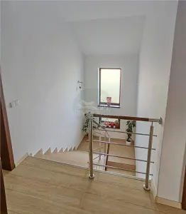 Casa individuala 5 camere 372mp teren zona Bavaria - foto 10