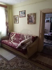 Apartament 2 camere la casa pivnita teren Zona Cibin - foto 5