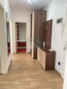 Apartament decomandat 2 camere balcon zona Avangarden - foto 8
