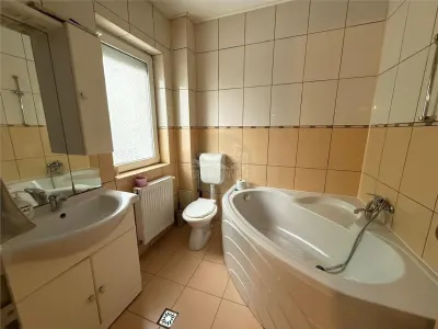 Apartament 3 camere decomandat 2 bai parcare Pictor Brana - foto 14