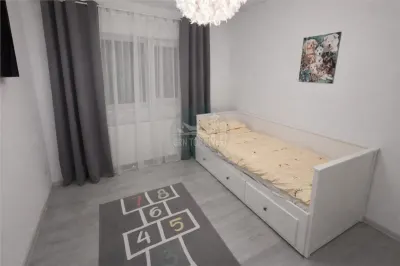 Apartament 3 camere 2 bai 75mp gradina zona Selimbar - foto 3
